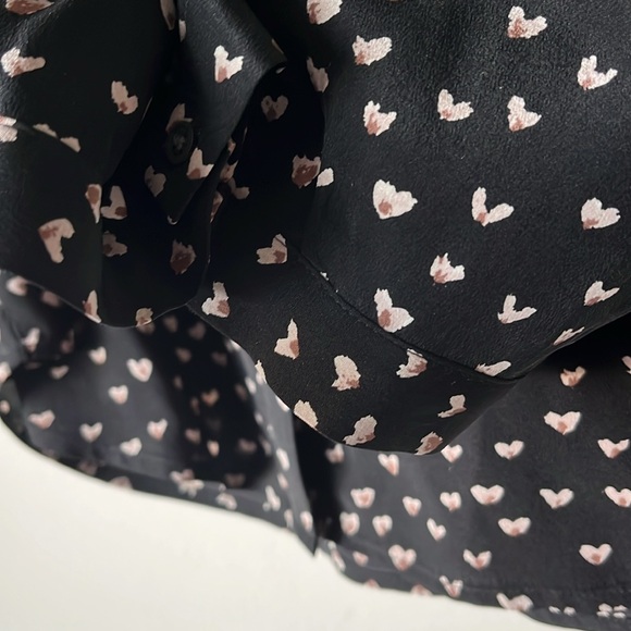 Joie Purine Print 100% Silk Black V Neck Button Down Blouse L - Picture 10 of 10